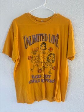 Red Hot Chili Peppers x Lakers Unlimited Love Tshirt Size Large